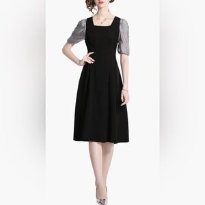 Kaimilan Midi Dress